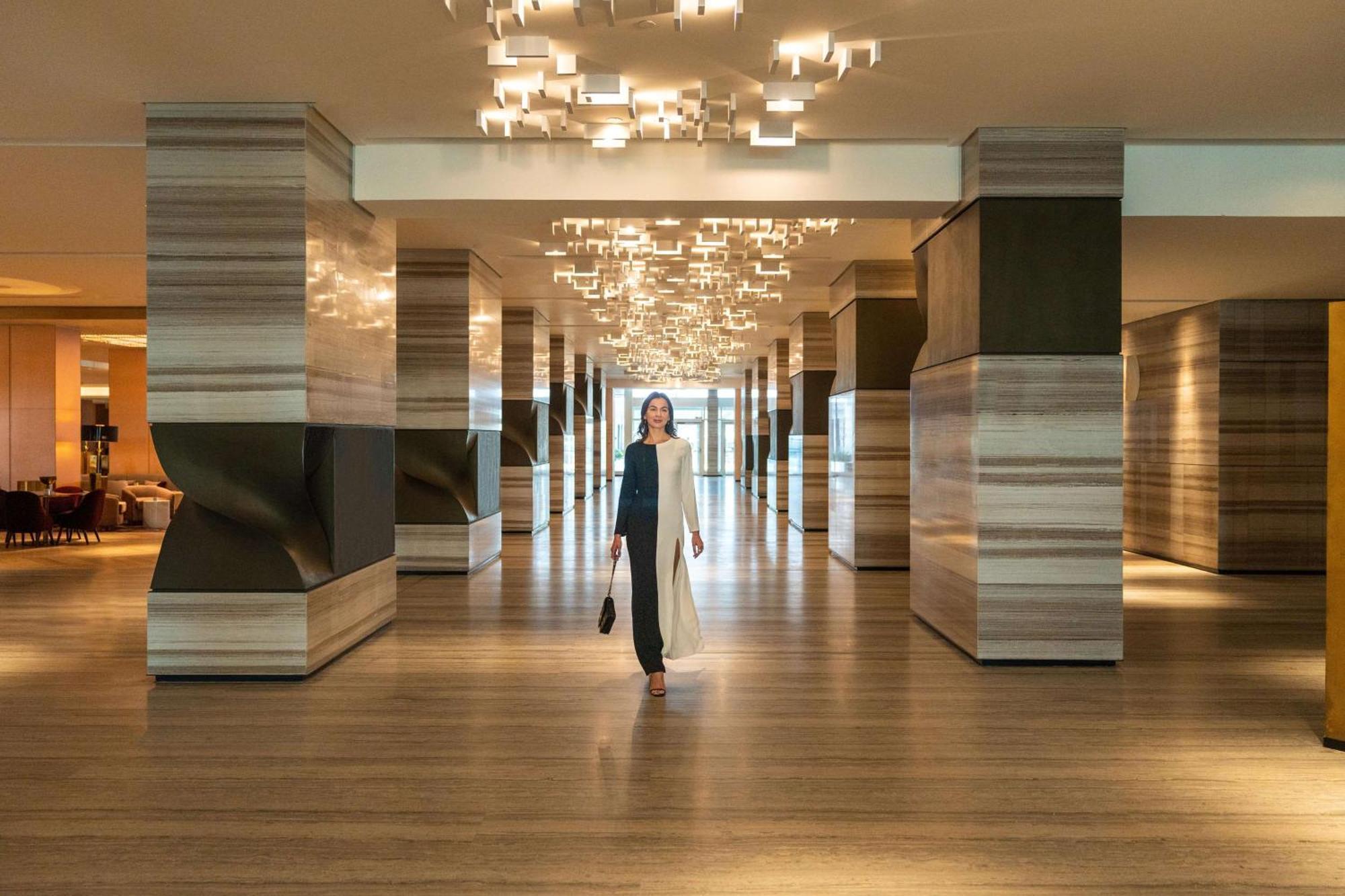 Rixos Gulf Hotel Ad Dawhah Esterno foto The lobby of the hotel