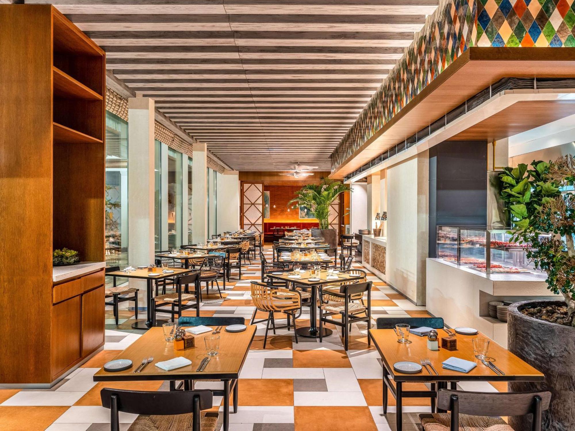 Rixos Gulf Hotel Ad Dawhah Esterno foto The restaurant