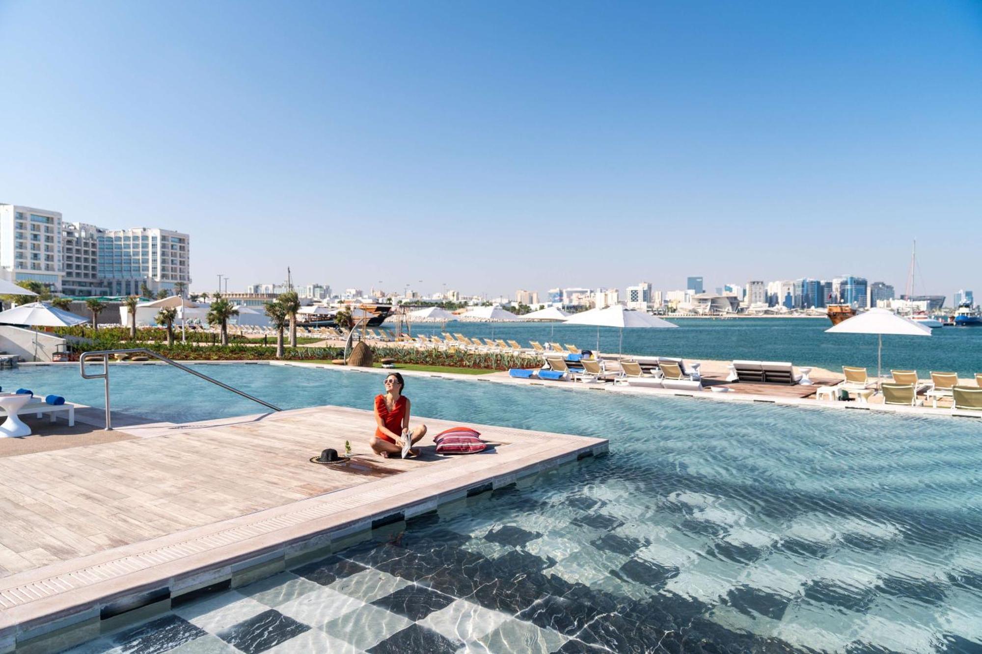 Rixos Gulf Hotel Ad Dawhah Esterno foto View of the Marina