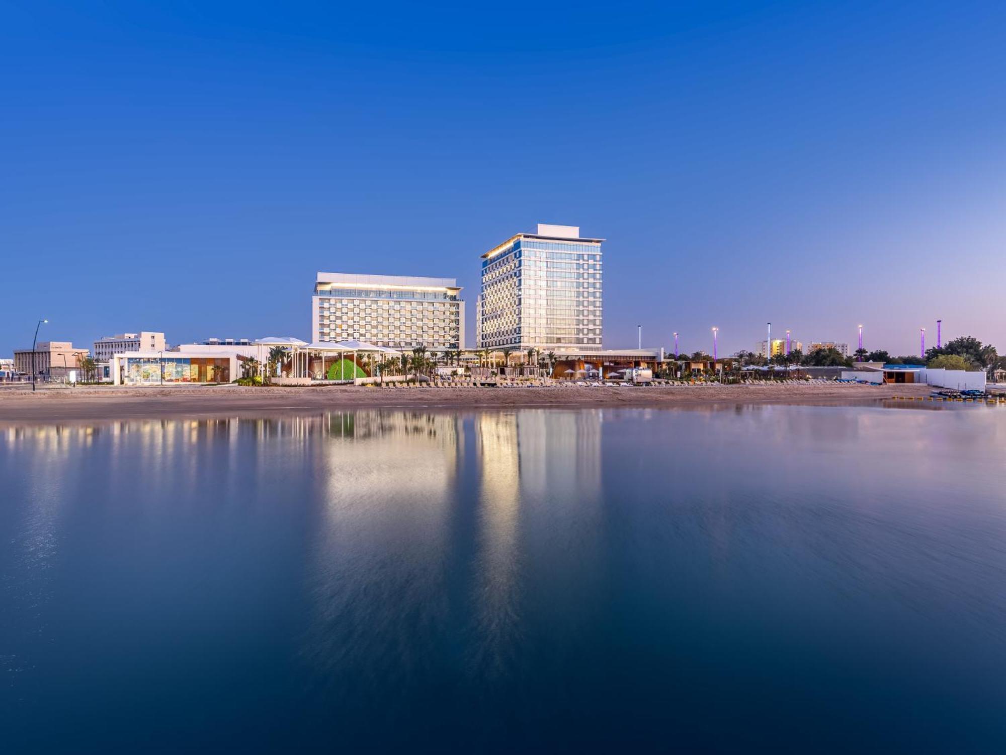 Rixos Gulf Hotel Ad Dawhah Esterno foto Hilton Scottsdale Resort and Villas