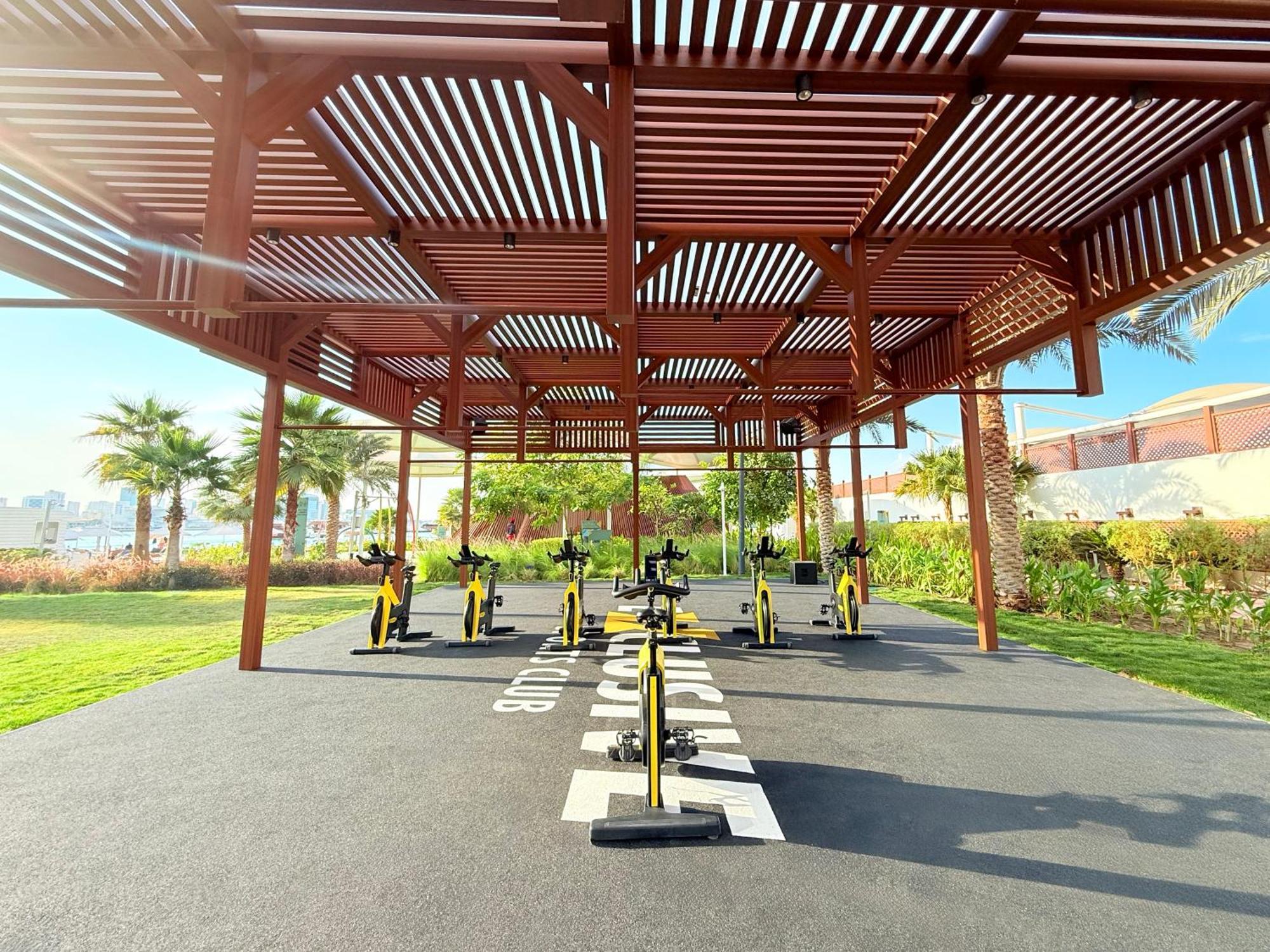 Rixos Gulf Hotel Ad Dawhah Esterno foto The outdoor gym